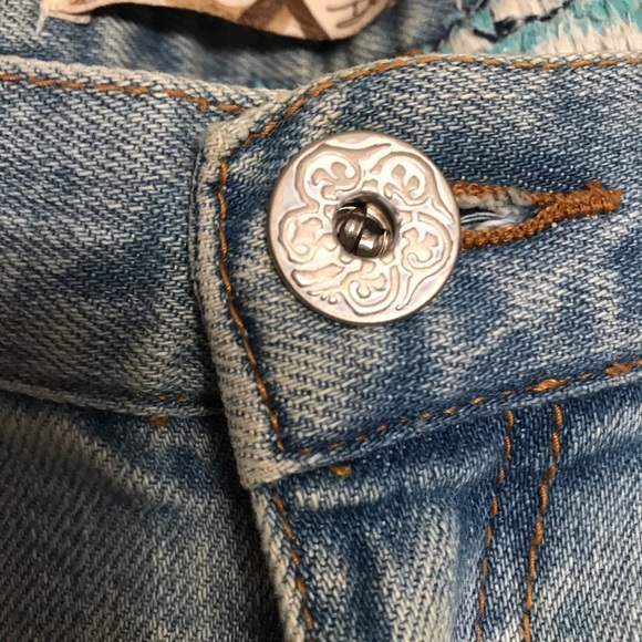 Roxy Jeans, Flared Leg / Bootcut. - Picture 5 of 6